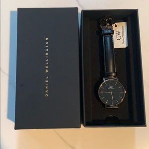 Daniel Wellington Petite Sheffield